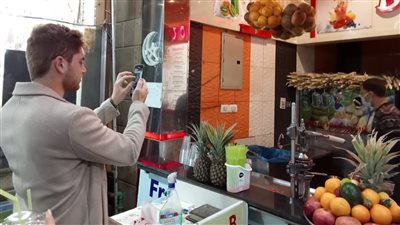 السياحة تنظم برنامجًا سياحيًا للبلوجر الأمريكي الشهير Markian Behamo | صور