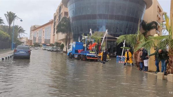 سيارة شفط مياه الأمطار