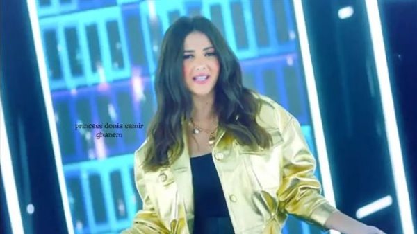 دنيا سمير غانم 