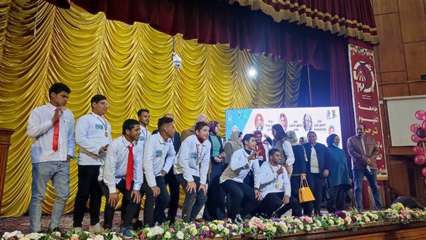 الفائزين في مسابقة