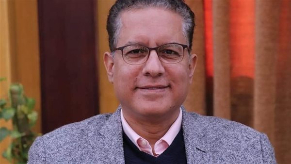 الدكتور ياسر حلمي