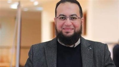 قبل وفاته.. رسالة مؤثرة من الدكتور وائل عرفة للأطقم الطبية والعاملين بالقطاع | فيديو