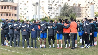 فيوتشر يختتم تدريباته ويحتفل بثنائي الفريق قبل مواجهة بيراميدز في كأس الرابطة