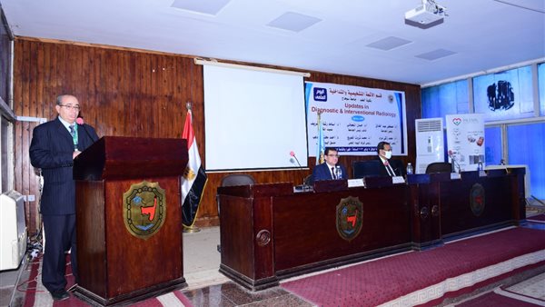 طب بشري سوهاج تناقش