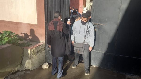 امتحانات نصف العام