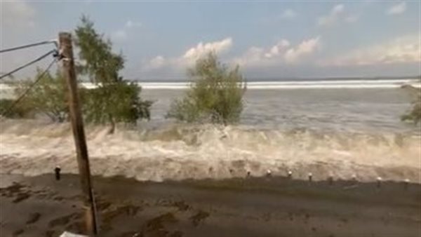 تسونامي تونجا 