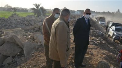 محافظ القليوبية: 70 معدة لإزالة تراكمات القمامة بمحيط محطة معالجة الجبل الأصفر