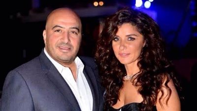 مجدي الهواري يمازح متابعيه بفيسبوك: حتى خطيب الجمعة بيدعيلنا نرجع أنا وغادة عادل |فيديو جراف 