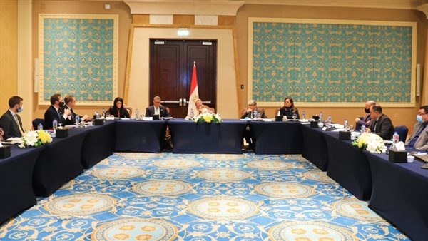 اجتماع الوزراء ورئيس