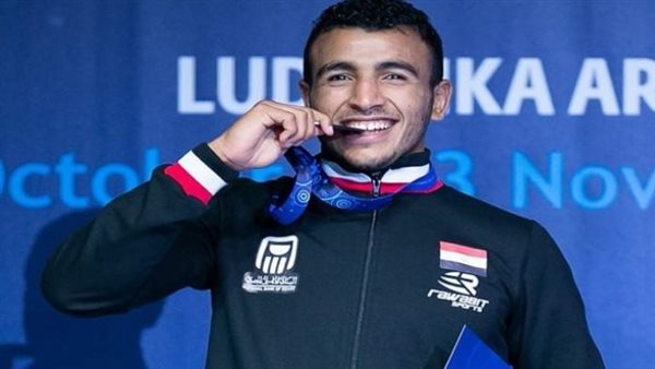  البطل الأوليمبي