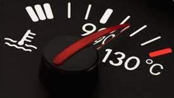 حرارة محرك السيارة