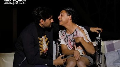 الممثل أحمد عباس عن مشاركته في منتدى شباب العالم 2022: خطوة مهمة لأبطال مسرحية سالب واحد