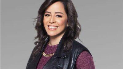 إنرجي تعلن تقديم زهرة رامي برنامجها من منزلها بعد إصابتها بكورونا