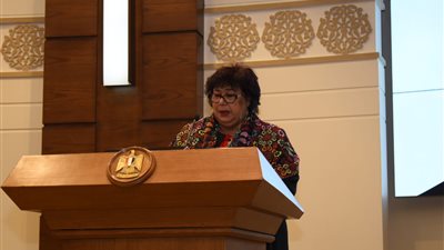 وزيرة الثقافة: إجراءات مشددة حال رصد كتب مخالفة في معرض الكتاب