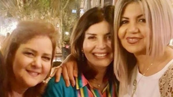 بوسي شلبي ودلال عبد