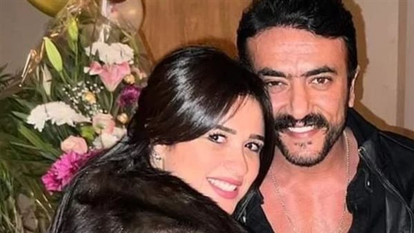 ياسمين عبد العزيز