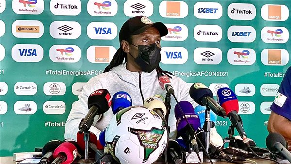 أليو سيسيه مدرب السنغال