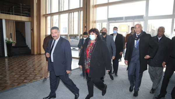 وزيرة الثقافة تتفقد