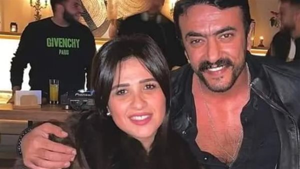 ياسمين عبد العزيز