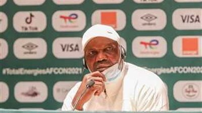 مدرب نيجيريا: الشيء الجيد هو ضمان التأهل من المجموعة