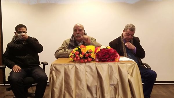 جانب من الجلسة 