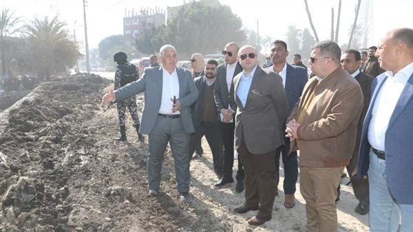 محافظ بني سويف خلال