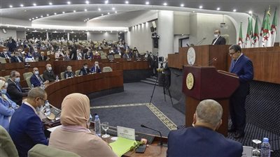 البرلمان الجزائري يعلن تعليق جلساته حتى إشعار آخر نظرا لارتفاع إصابات كورونا