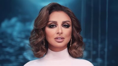 رفضت التكفل بعلاج شقيقها وفشلت زيجاتها.. لقطات من حياة أنغام الخاصة | فيديوجراف