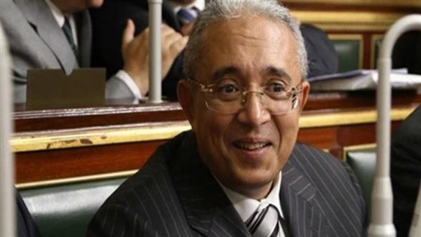 النائب ياسر عمر 