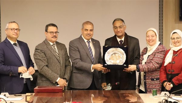 رئيس جامعة الأزهر