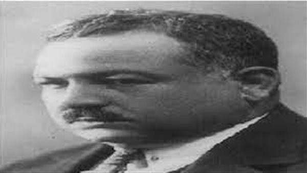 محمد لطفي جمعة 