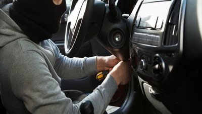 القبض على أحد الأشخاص بتهمة سرقة سيارة بمدينة نصر