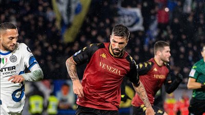 فينيزيا الإيطالي يعلن إصابة 10 أفراد داخل الفريق بفيروس كورونا 