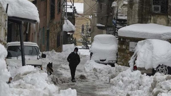 عاصفة لبنان