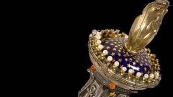  شعلة للملك فاروق