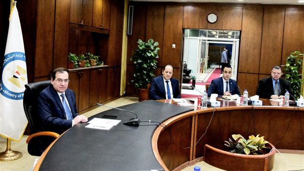 وزير البترول