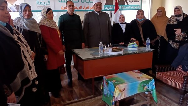 فعاليات دورات الأئمة