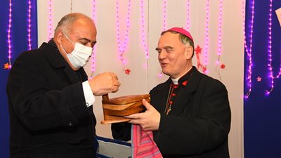 سفير الفاتيكان: مصر تعيش العصر الذهبي في عهد السيسي | صور