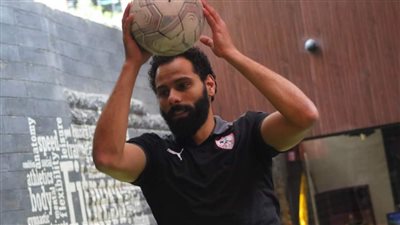 رغم اللعب لـ فيوتشر.. جنش يظهر بزي الزمالك في جلسات التأهيل