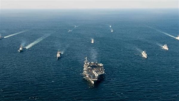 مناورات بحرية