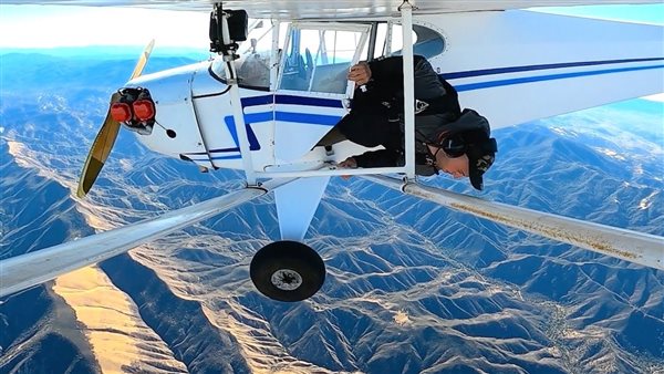 لحظة خروج جاكوب من