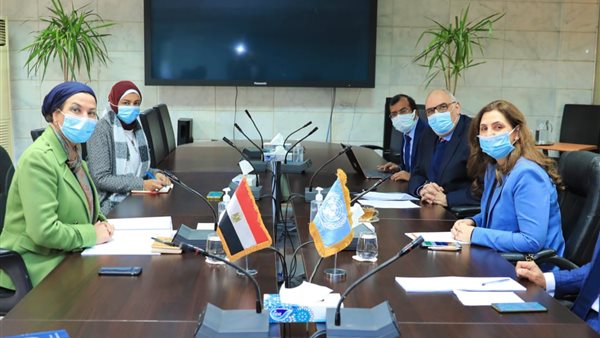 وزيرة البيئة 