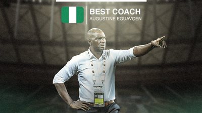 المدير الفني لمنتخب نيجيريا يفوز بجائزة أفضل مدرب في دور المجموعات من كأس الأمم الإفريقية