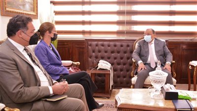 وزير التنمية المحلية يستقبل وفد البنك الدولي لمتابعة آخر مستجدات برنامج التنمية المحلية بصعيد مصر