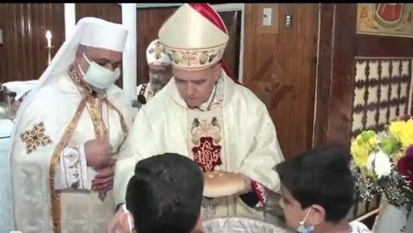 السفير البابوي خلال