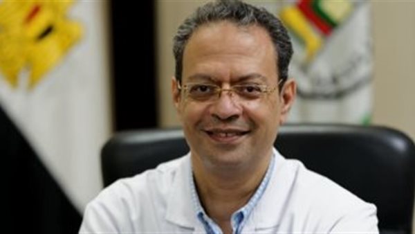 الدكتور عمرو الحديدى