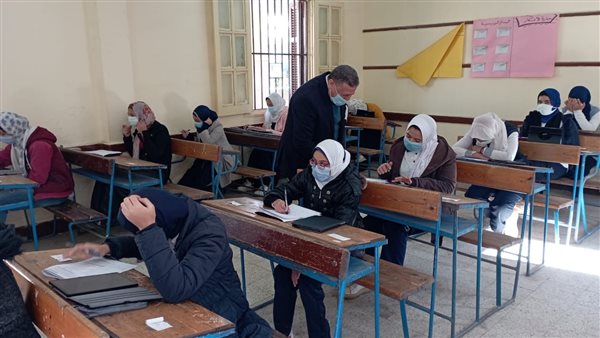 امتحانات الفصل الدراسى