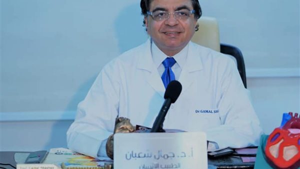 جمال شعبان عميد معهد