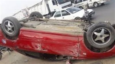 بينهم طفلين.. إصابة 4 أشخاص إثر انقلاب ملاكي على طريق قنا - سوهاج