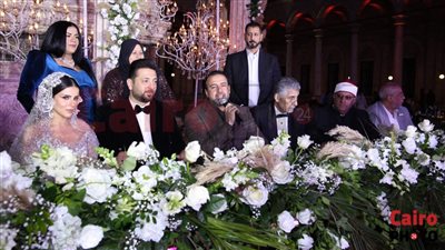 بحضور الداعية مصطفى حسني.. عقد قران الإعلامي أحمد الهواري والإعلامية يمنى علي | بث مباشر 